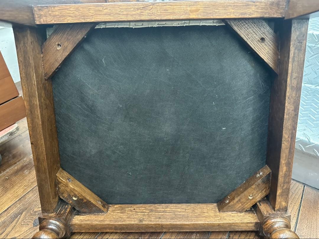 美品❗️椅子　チェア　イタリア調　北九州市福岡市限定