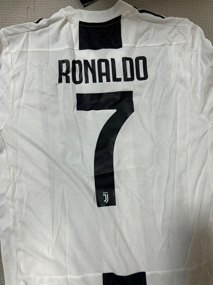 イタリア購入産　ユベントス18/19 クリスティアーノロナウド　CLユニフォーム