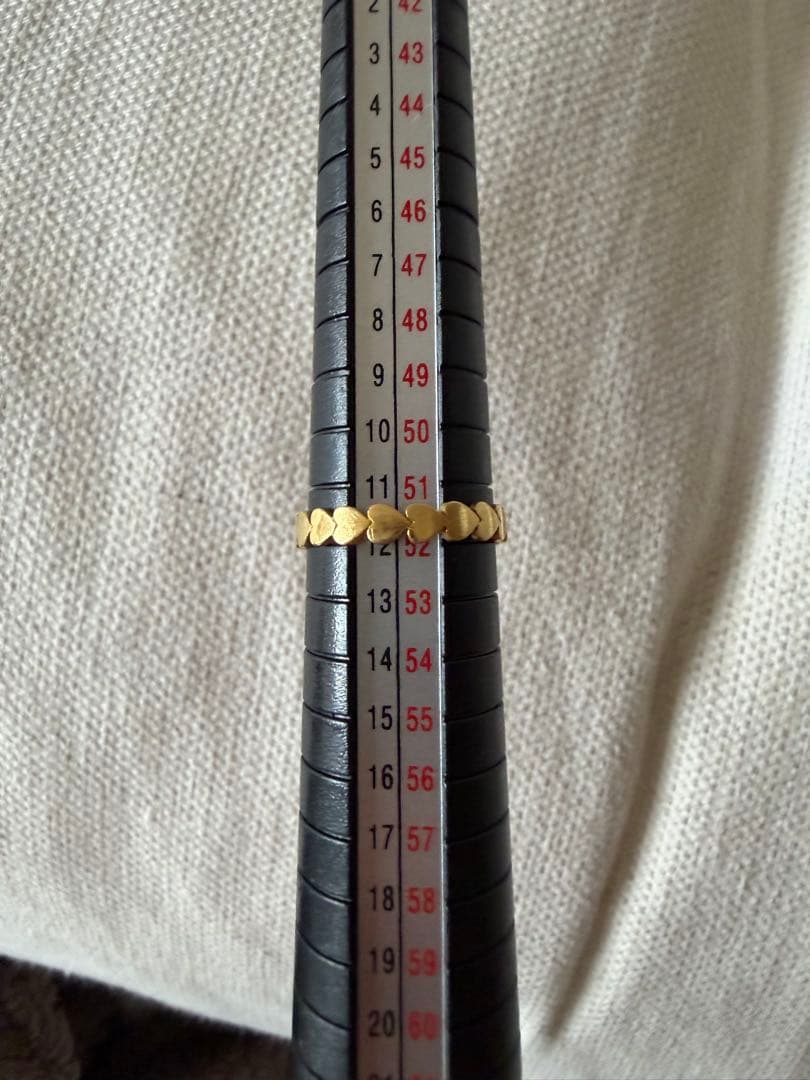 Marie-Hélène de Taillac \"ラブ\" バンドリング GOLD