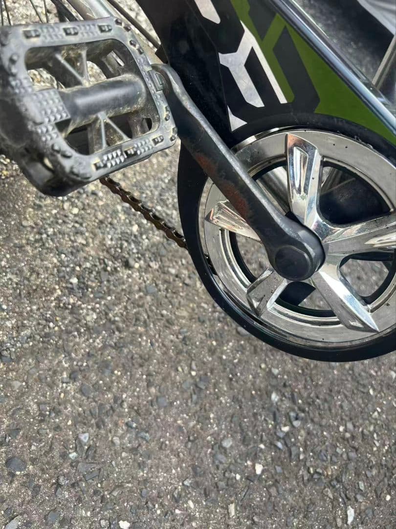 あさひ　ドライド24インチ　カラーシルバー　6段ギアスピードウォッチ付