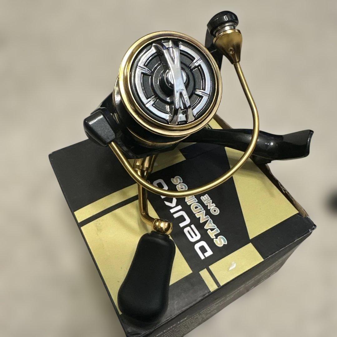 DEUKIO ノーギャップ防水ルアースピニングリール 3000