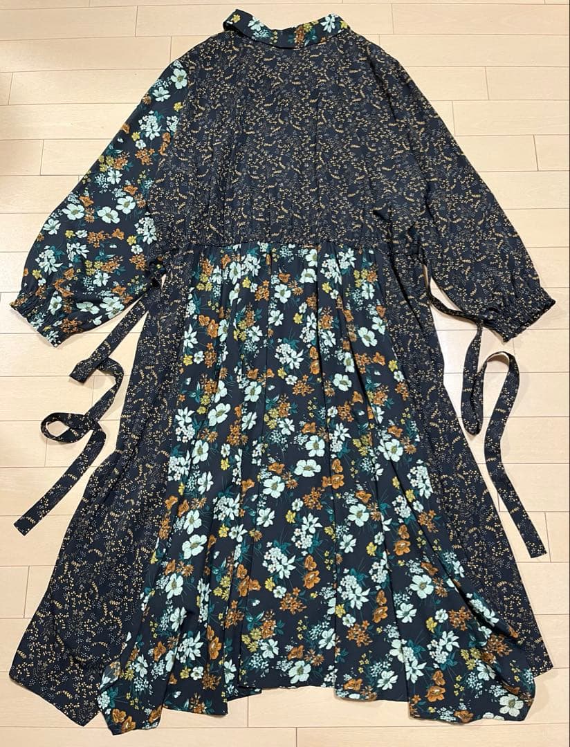 美品／as know as olaca オオラカ　花柄　パッチワークワンピース