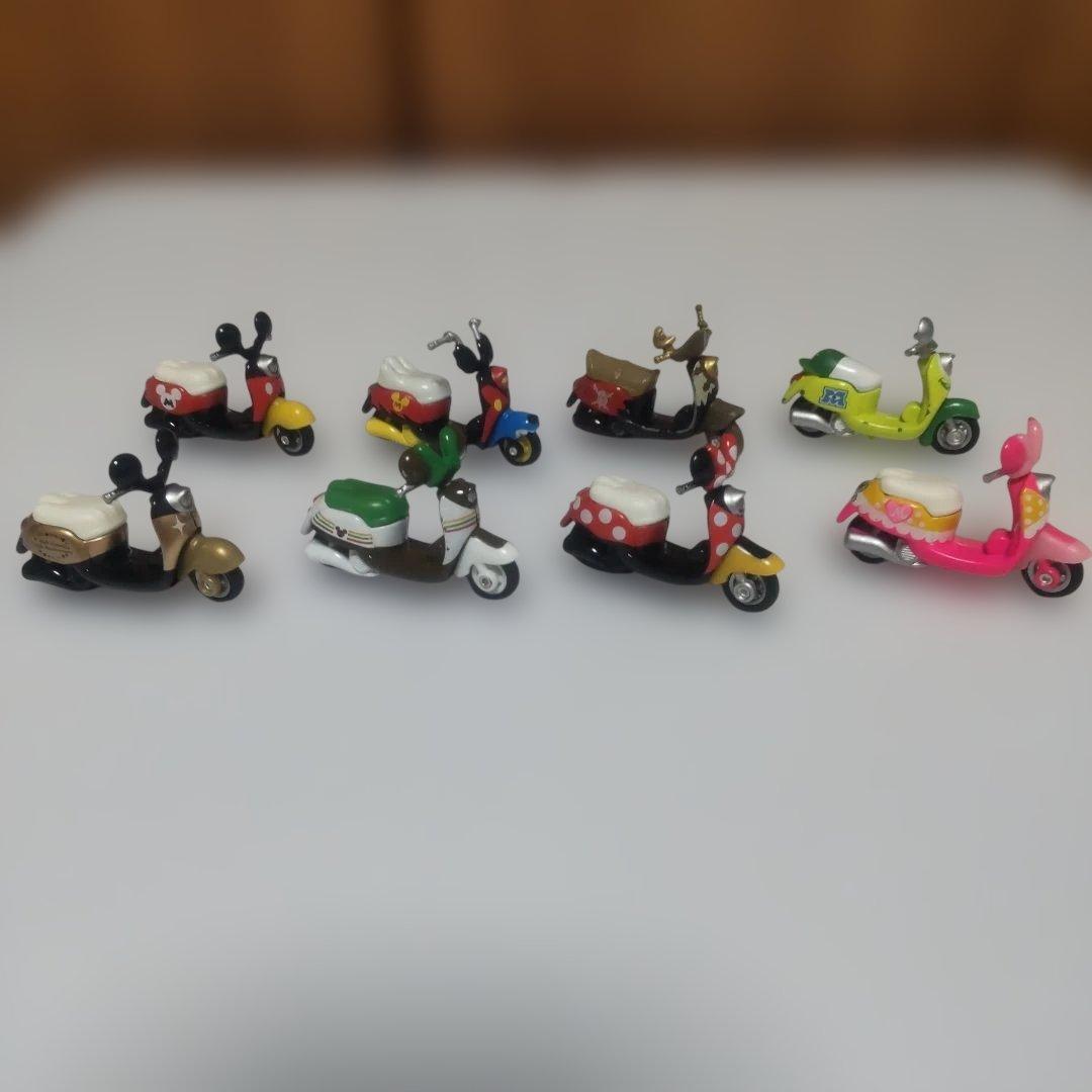 トミカ ディズニーモータース チムチムなど 23台