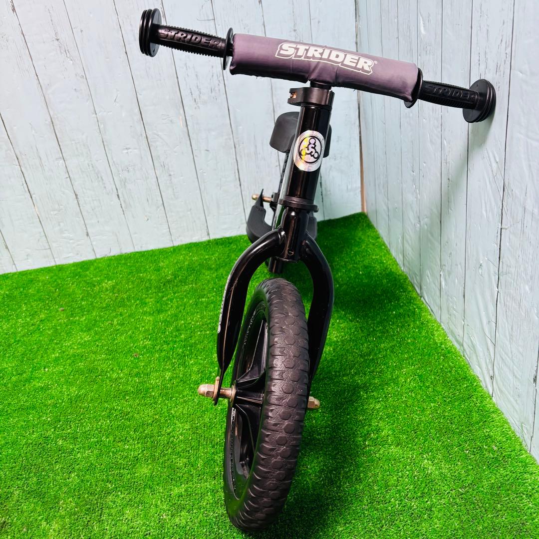 ストライダー　STRIDER スポーツ　SPORT ブラック日本正規品　自転車