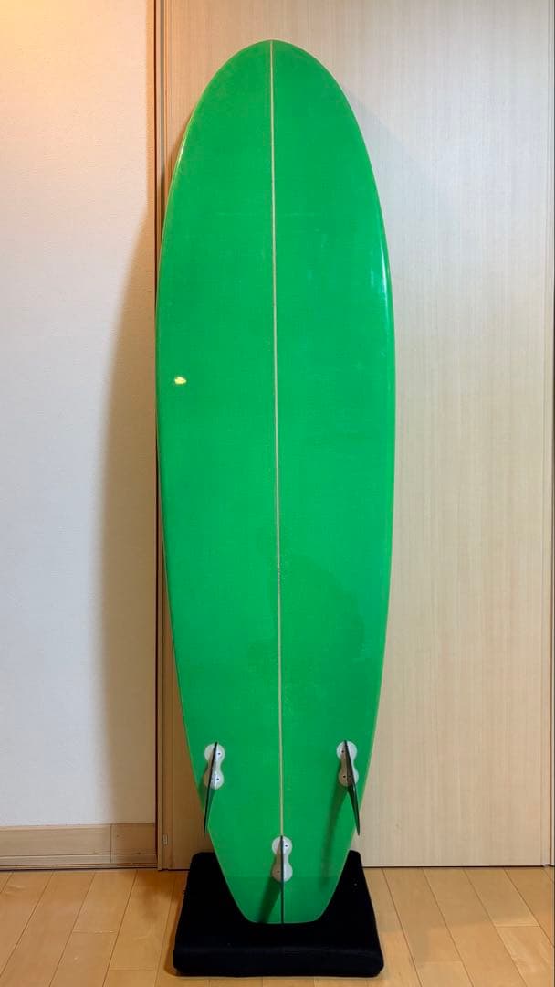 【美品】ミッドレングス 6'8 サーフボード EPS 39L（手渡し限定）