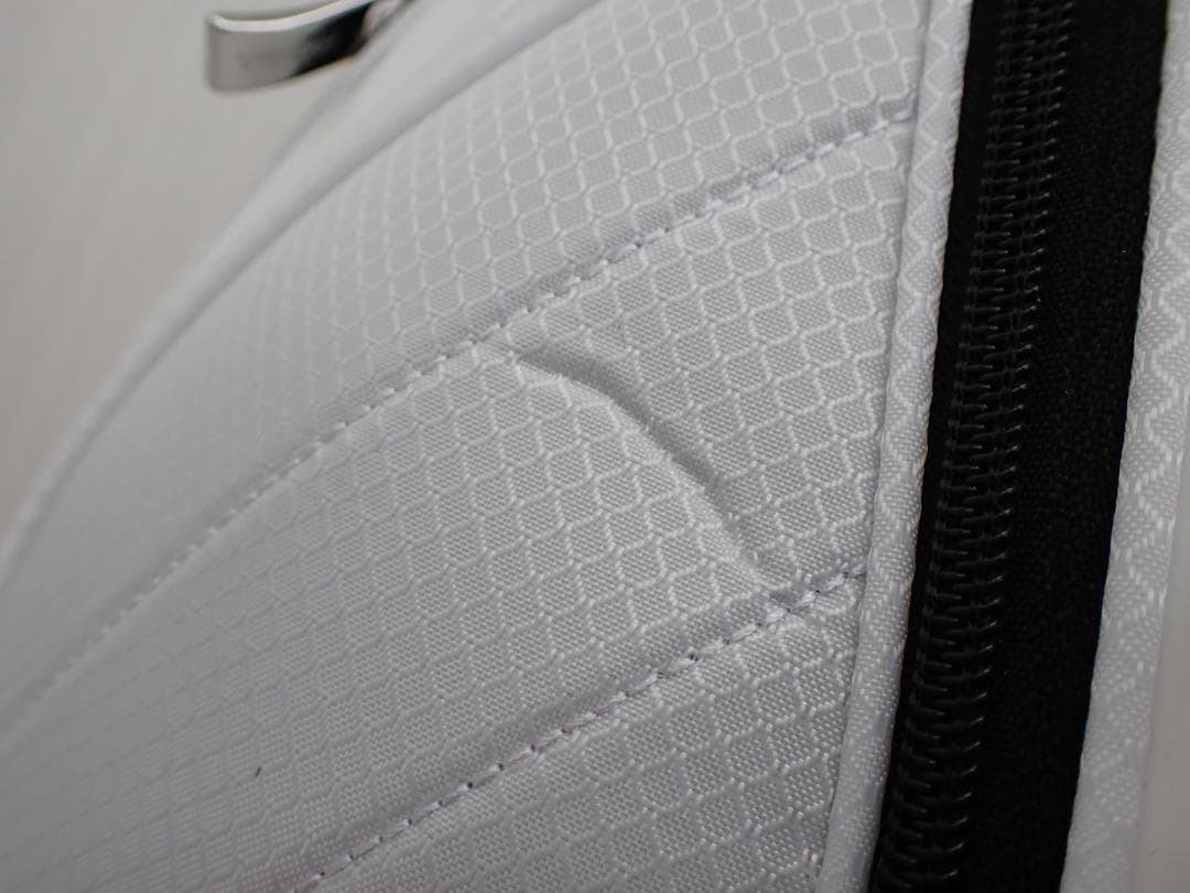 未使用 保管品 HONMA 本間ゴルフ 5分割　エナメル調　キャディバッグ　a