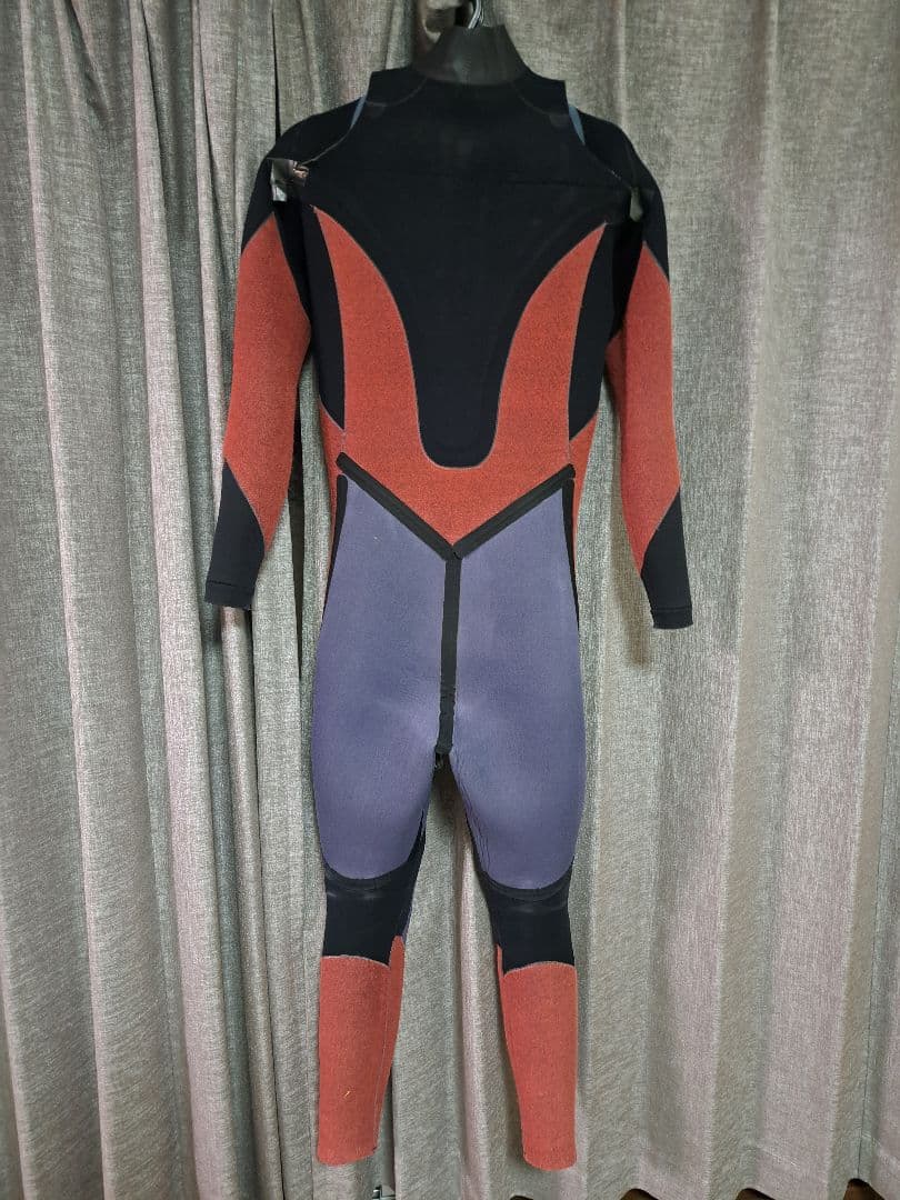 O'NEILL ☆セミドライ5ミリ×3ミリ☆裏起毛