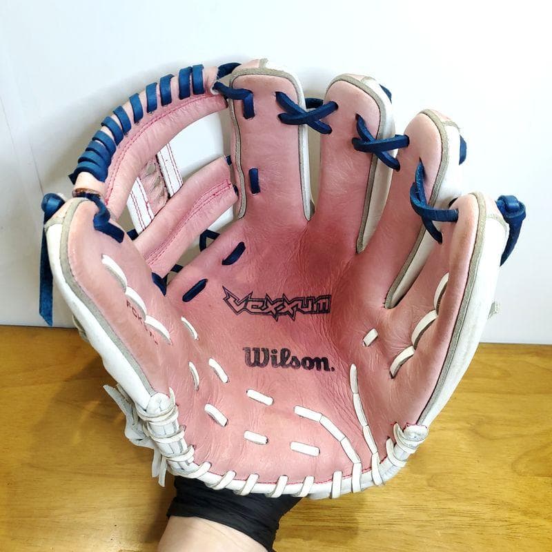 ウイルソン 限定 花柄レザー ベクサム Wilson 内野用 軟式グローブ