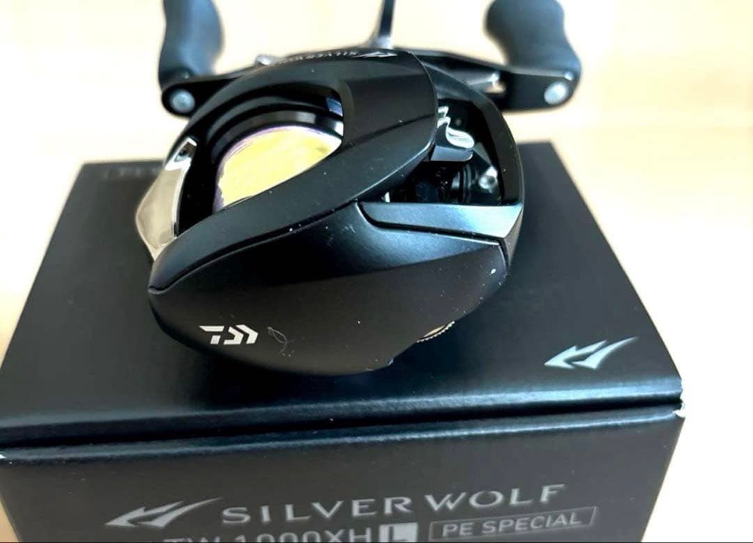 SILVER WOLF TW 1000XHL PE SPECIAL ベイトリール