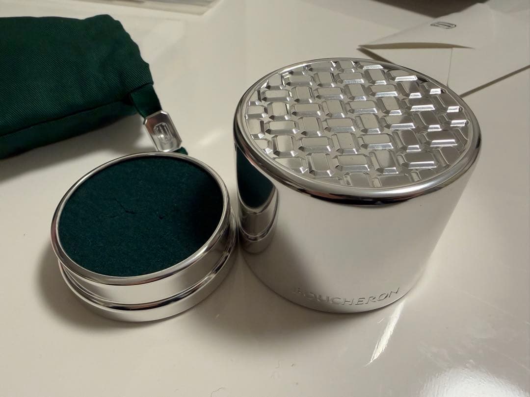 ブシュロン リングボックス 箱のみ