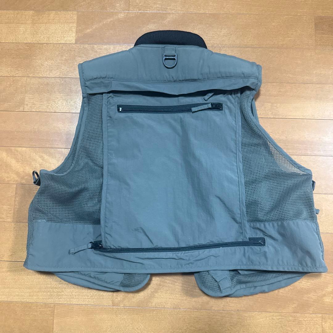 リトルプレゼンツ　V-26 メッシュベスト　Mサイズ　チャコールグレイ