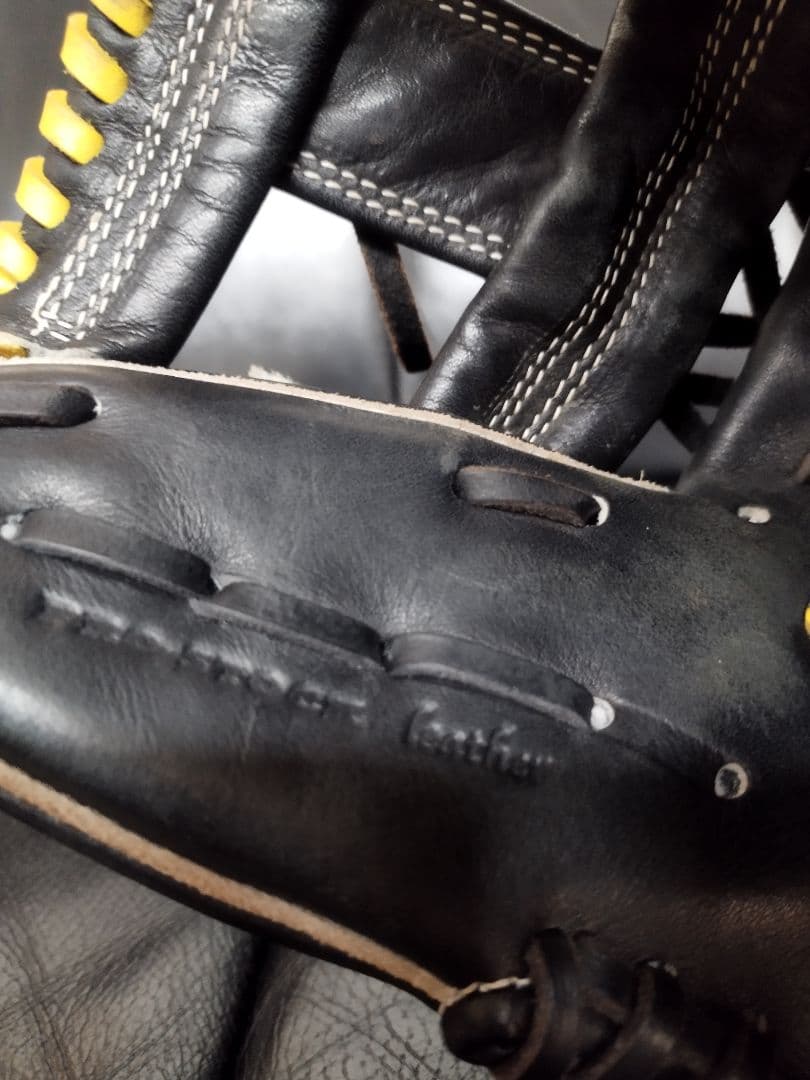 Wilson®stuff 硬式 内野用 グローブ RWO89H 黒 紐変え