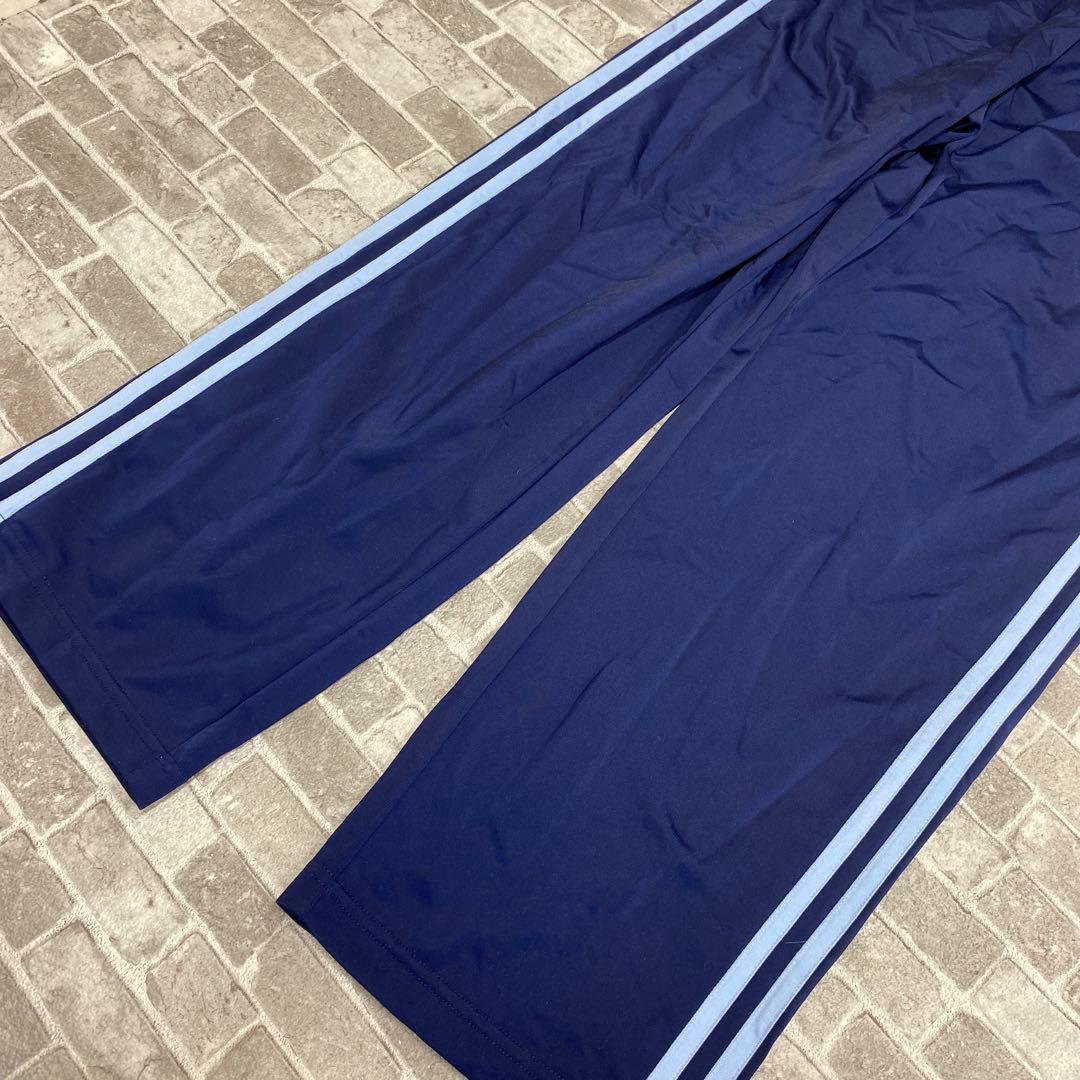 i150♪ アディダス　ジャージパンツ　XL ネイビー　タグ付き
