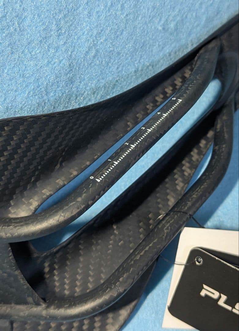 Plselis　超軽量カーボンサドル