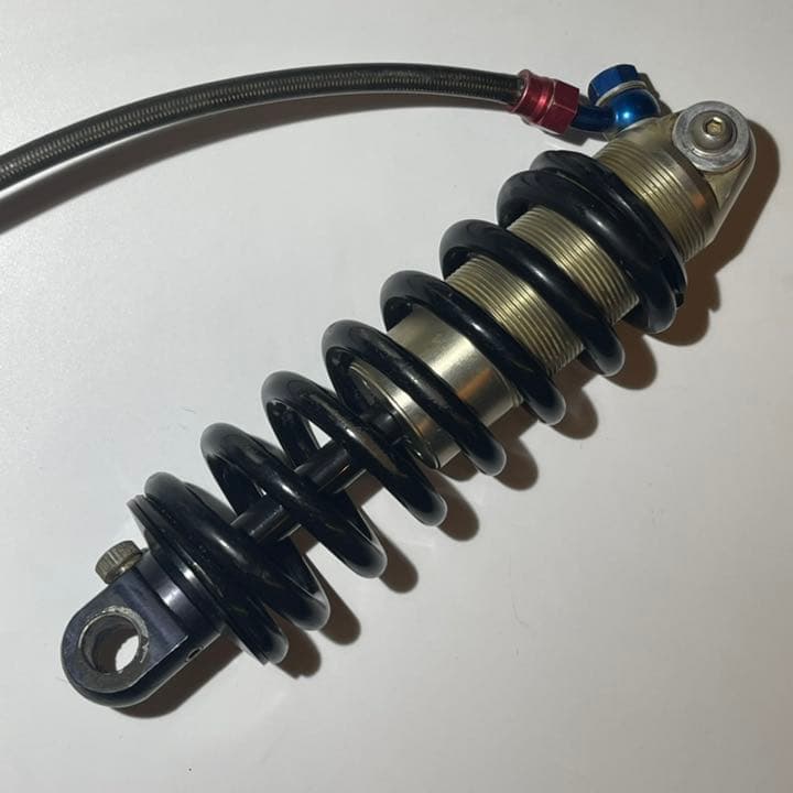 超激レア　三重県鈴鹿市　テックイン社製リアショック　ビンテージ　絶版　初期型