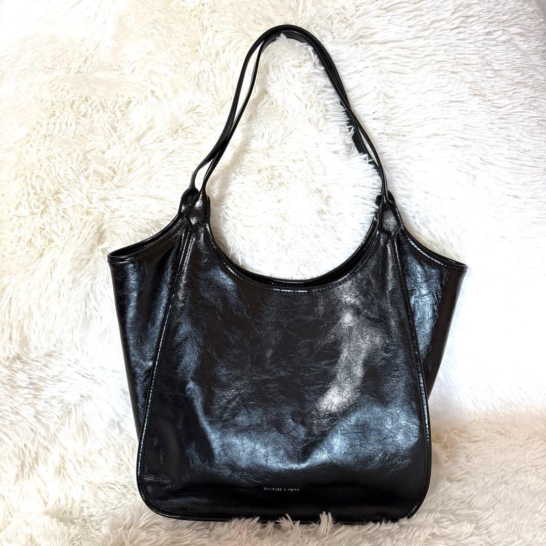 【美品】Siannaシアンナ クリンクルエフェクトスローチートートバッグ