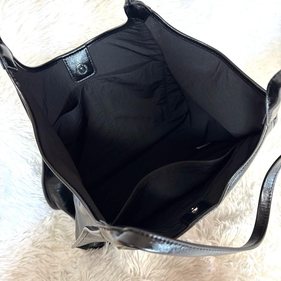 【美品】Siannaシアンナ クリンクルエフェクトスローチートートバッグ