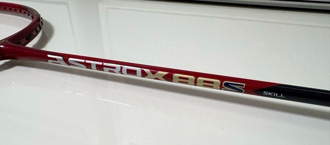 廃盤希少❤︎YONEX❤︎アストロクス ASTROX88S❤︎バドミントンラケット袋付