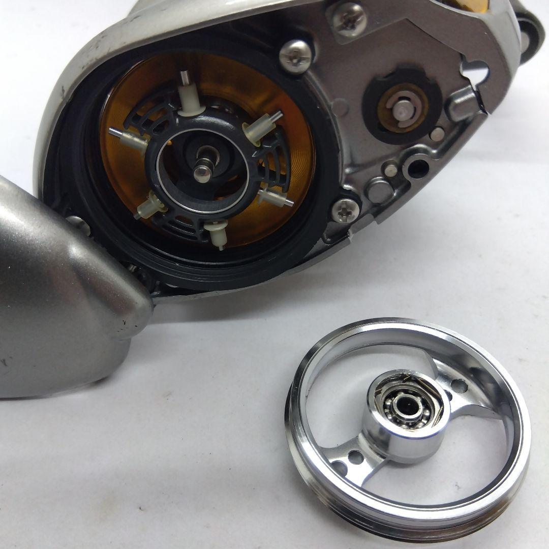 シマノ 07メタニウムMg 左ハンドルベイトリール 中古品