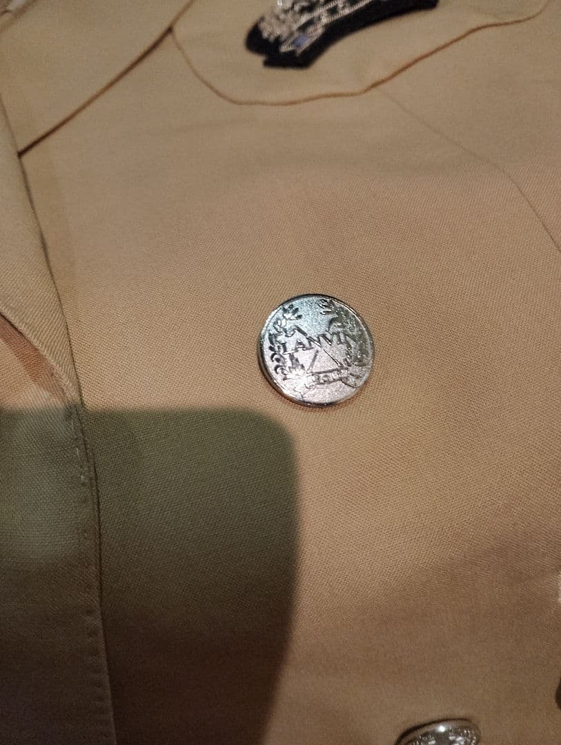 高級ウール100%　LANVIN ダブルジャケット　銀ボタンエンブレム付　送料込