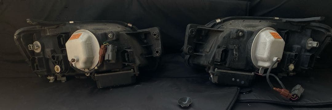 スバル レガシィ BH5/BE5系 純正 HID ヘッドライト 左右セット