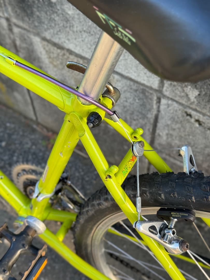 人気モデル ARAYA Muddy Fox 完成車 レストアベース