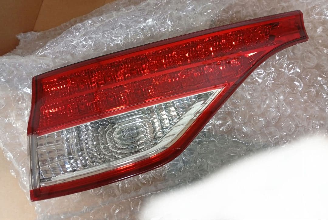 エスティマ　ACR50　純正テールランプ