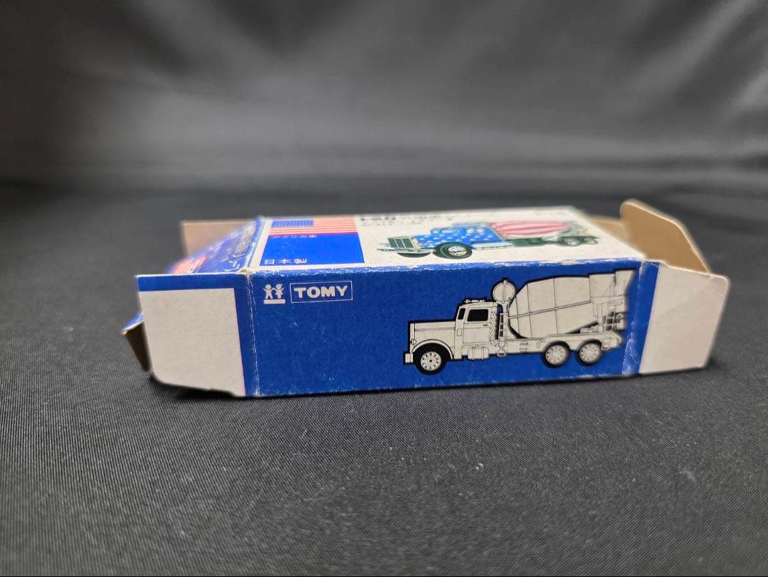 トミカ青箱F18アメリカンミキサー車(日本製)TC輸出モデル