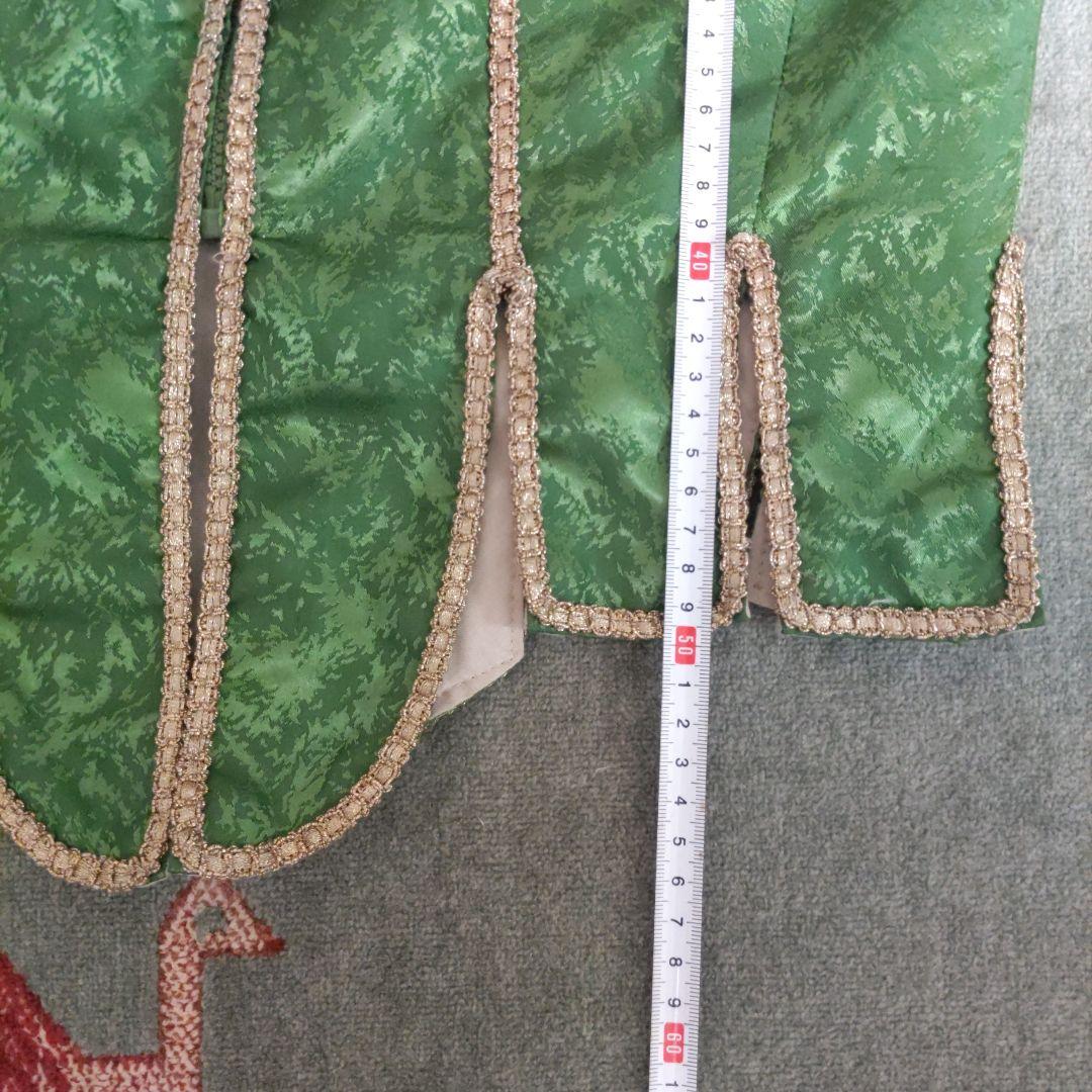 フォークダンス　衣装　ポーランド風　緑色