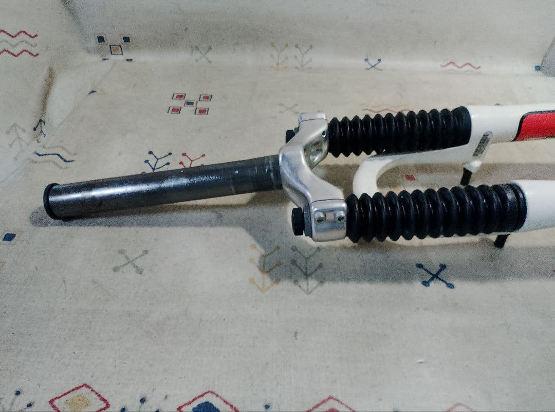 ROCK SHOK INDY XC フォーク エンド幅 約100mm 動作確認済