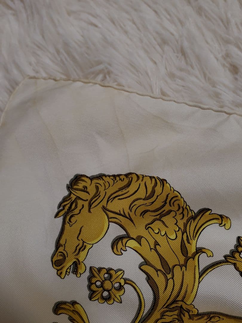 エルメス スカーフ ロンシャンへの散歩　カレ90