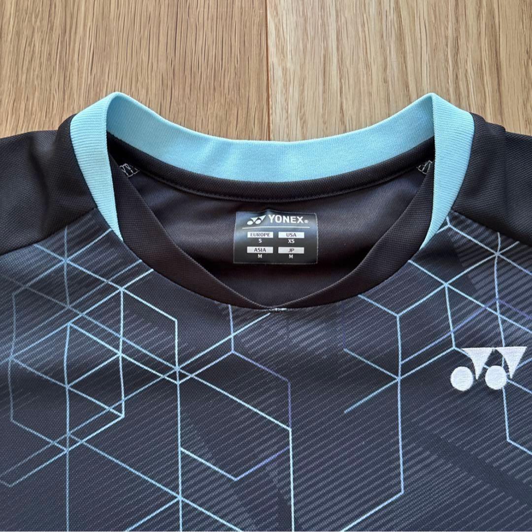 ヨネックス　バドミントン　ユニフォーム　ウェア　黒　ブラック　ゲームシャツ