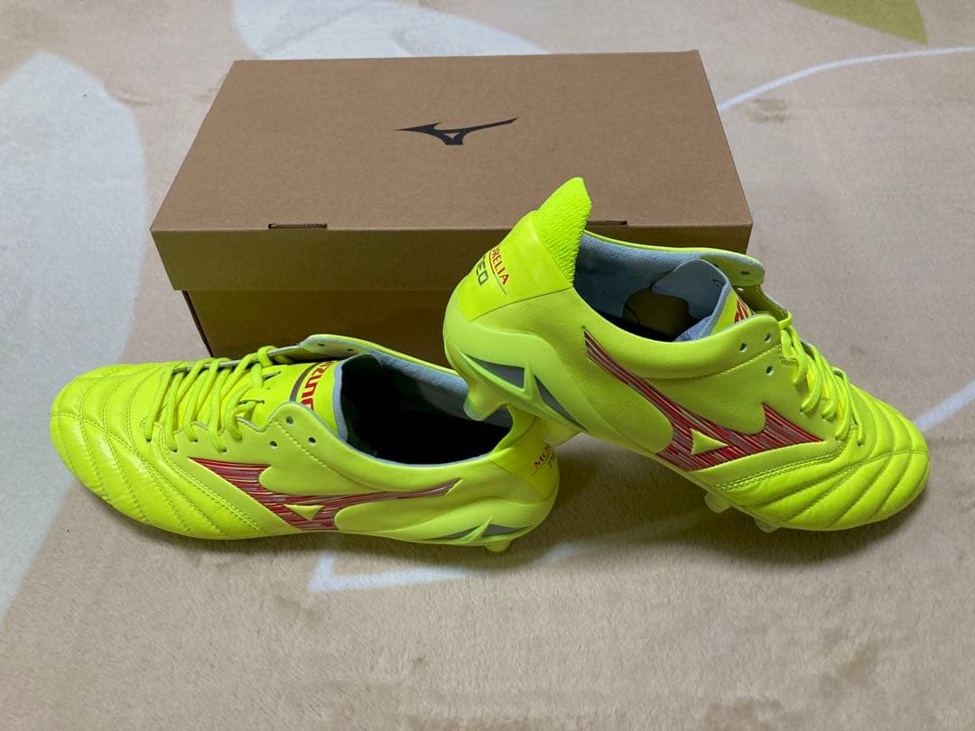 日本未発売！新品 ミズノ モレリアネオ4 エリート25.5cm