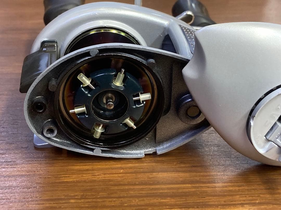 リール SHIMANO Scorpion nium Mg