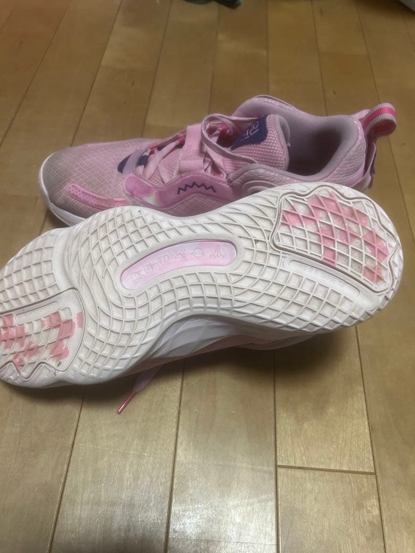 adidas D.O.N. Issue 3 #3ピンク　バッシュ