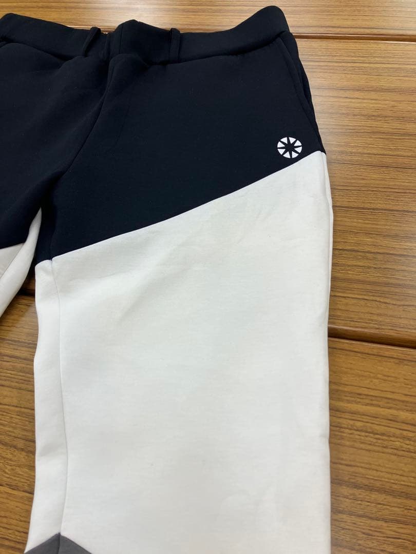 【美品】BANDEL GOLF メンズパンツ 黒/白カラー