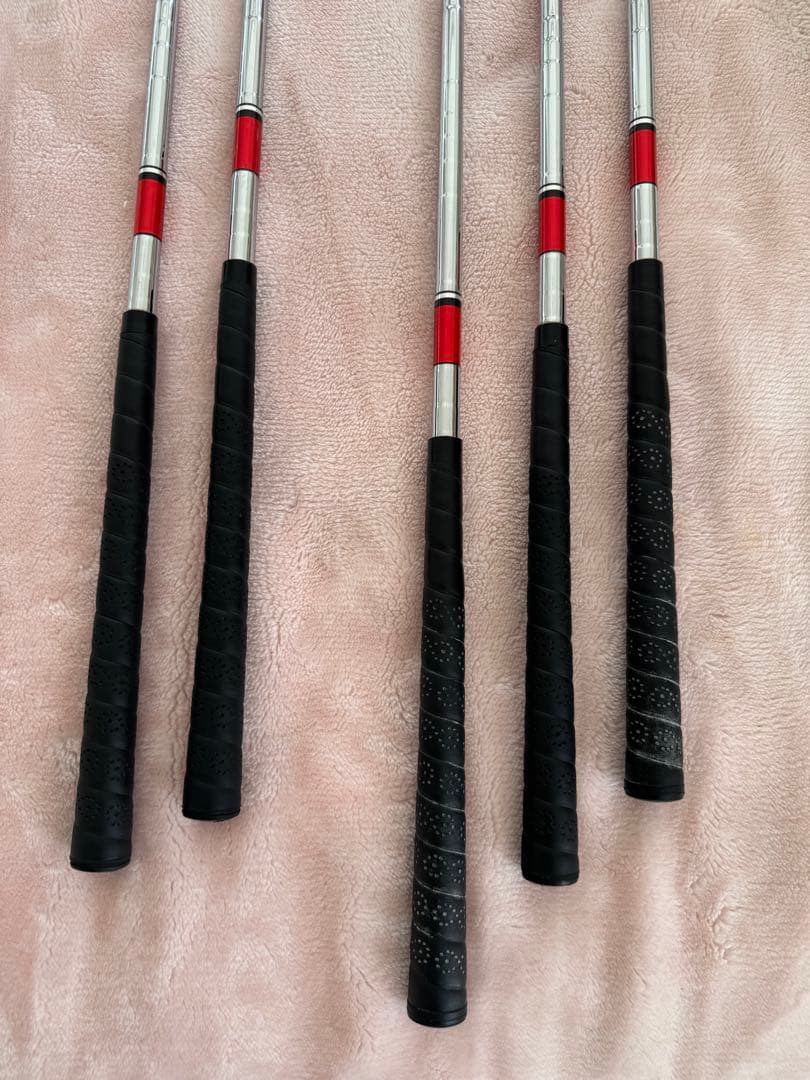 アイアンとドライバーのクラブセット 10本、写真でご確認下さい、即購入可