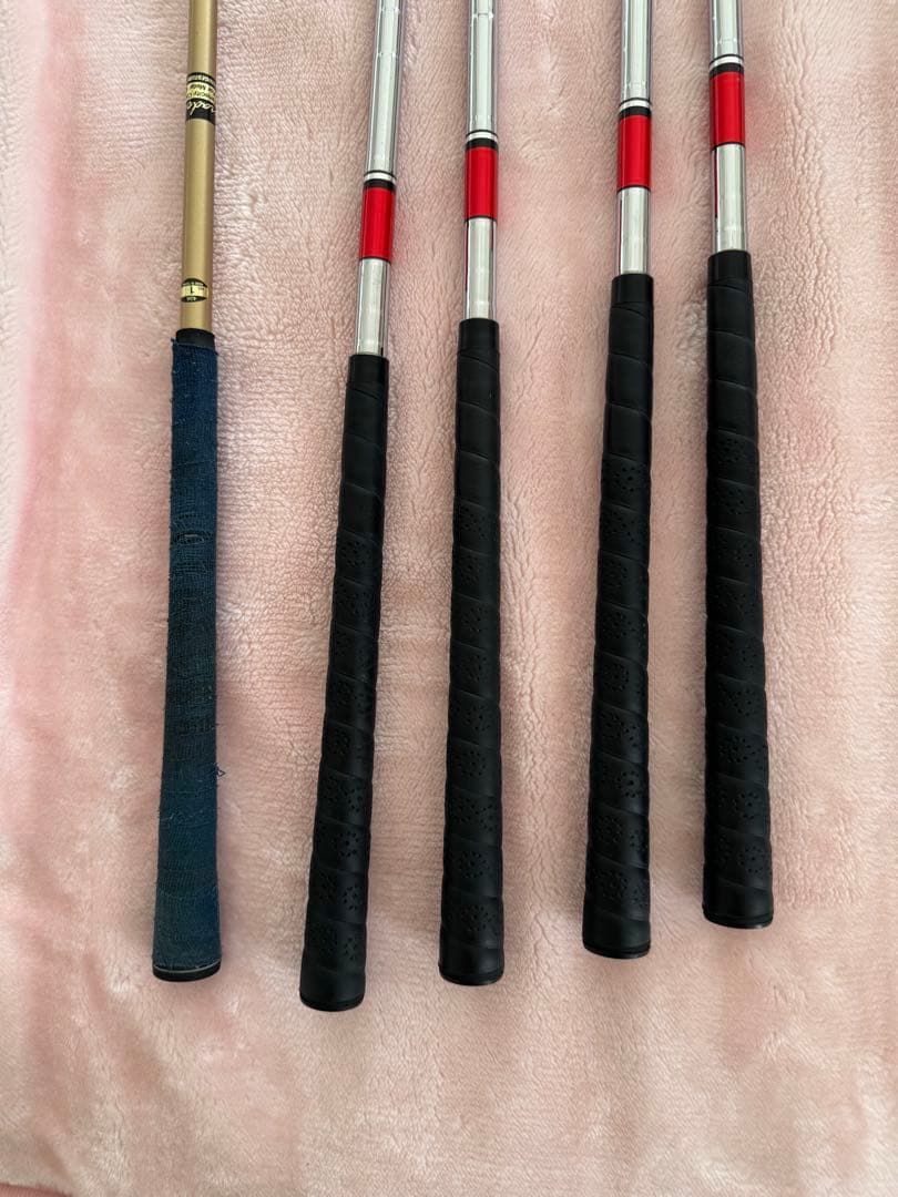 アイアンとドライバーのクラブセット 10本、写真でご確認下さい、即購入可