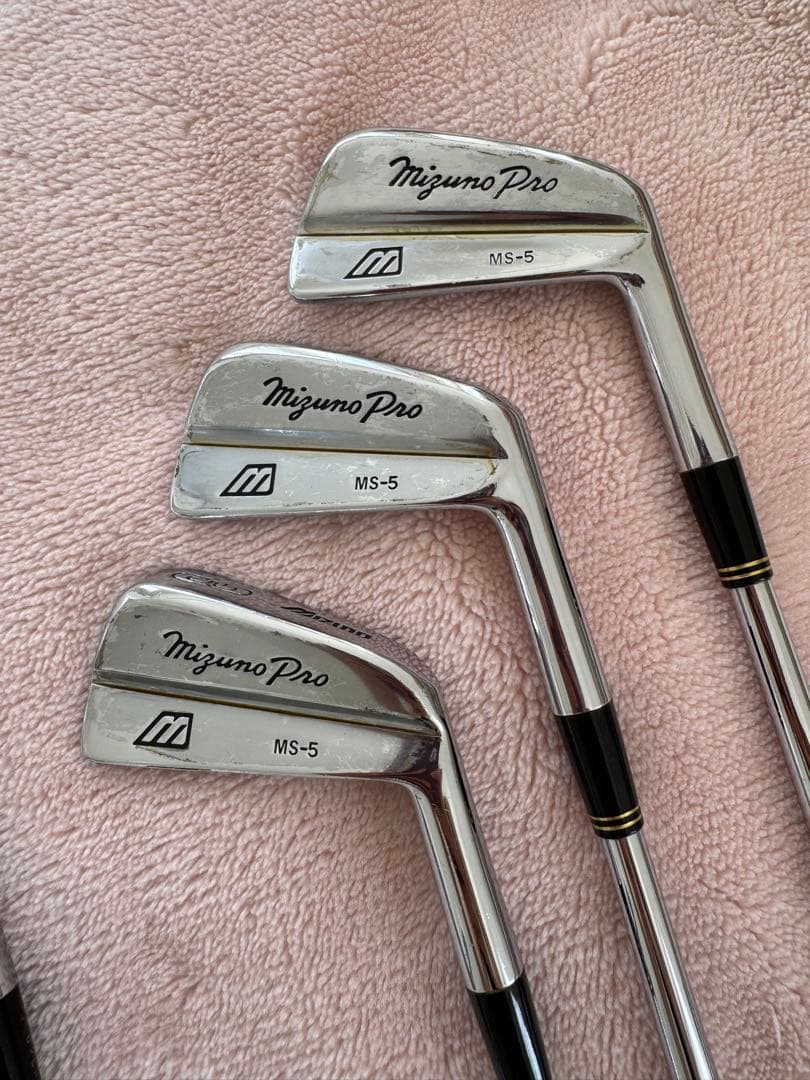 アイアンとドライバーのクラブセット 10本、写真でご確認下さい、即購入可