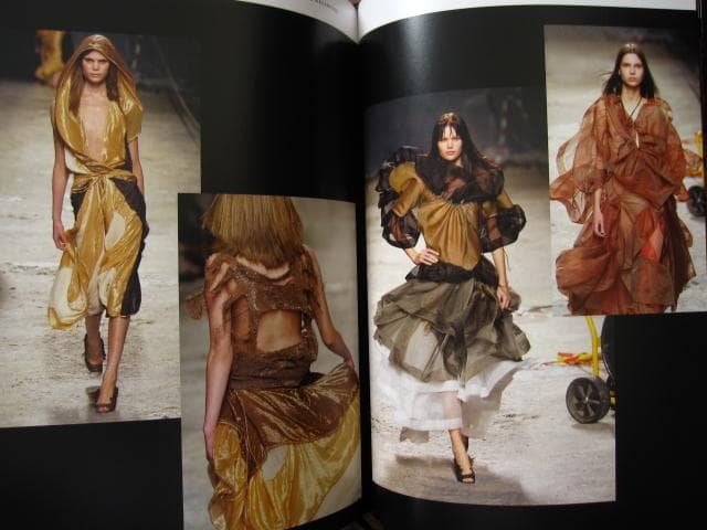 Vivienne Westwood CATWALK　Alexander Fury