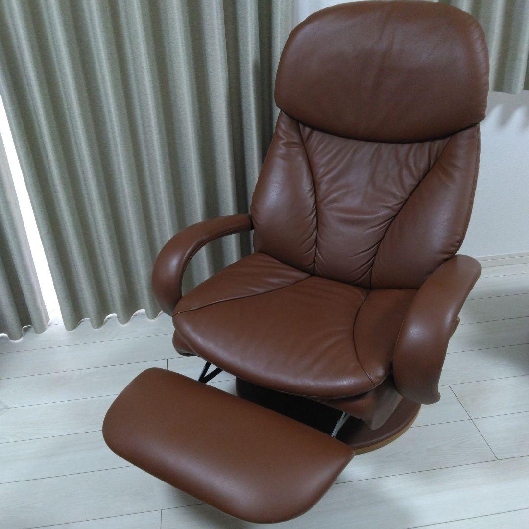 カリモク　リクライニングチェアー　１人掛け