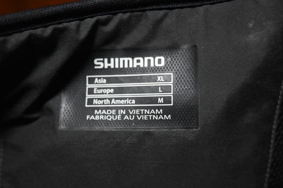シマノ　磯　SHIMANO 　LIMITED PRO フローティングベスト