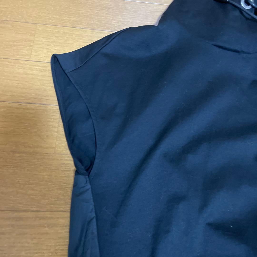 PRIDE 黒フード半袖ベスト