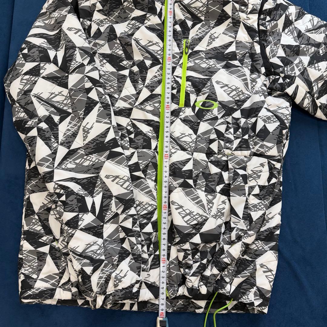 美品　フード付きジャケット　メンズ　ゴルフ　オークリー　Ｌ　ホワイト　防寒　防風