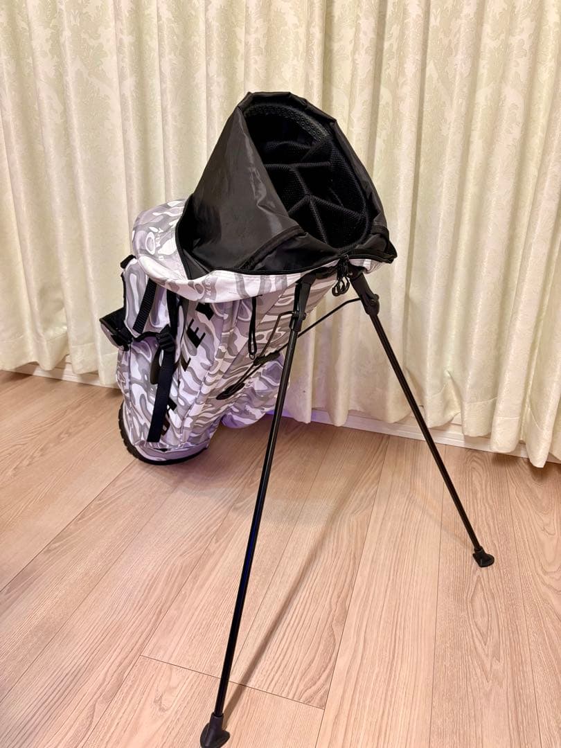 オークリー　ゴルフバッグ　スタンド迷彩柄
