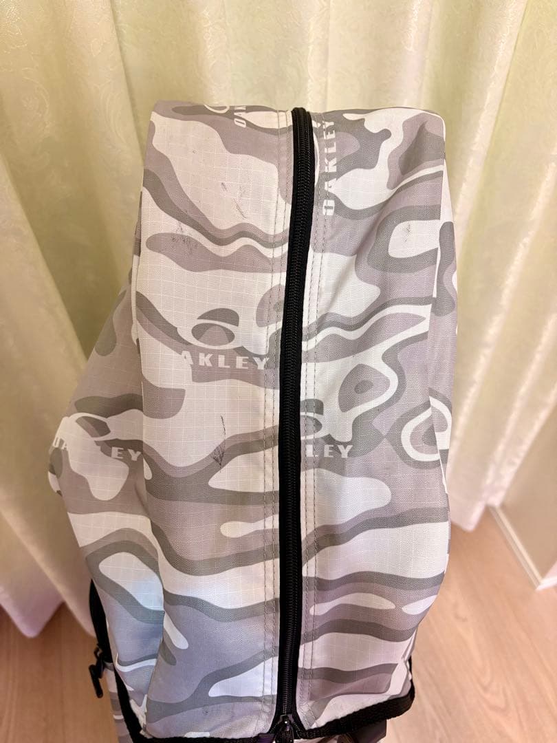 オークリー　ゴルフバッグ　スタンド迷彩柄