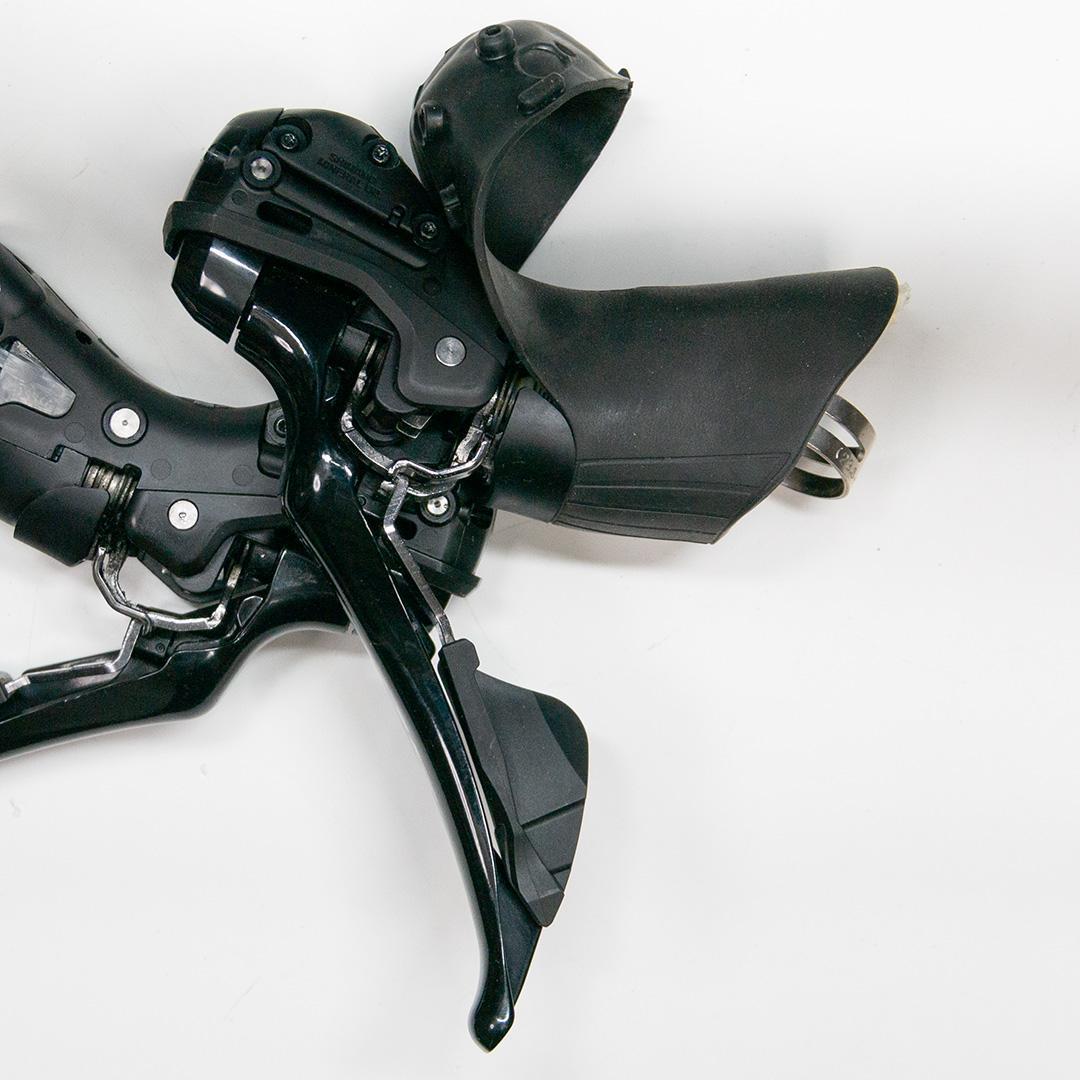 shimano 105 11s STI ST-R7025 右レバーのみ