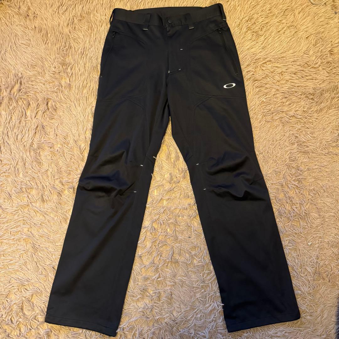 しんさん様　OAKLEY　ゴルフウェア上下　スカル　ロゴ　フルジップ　ブラック