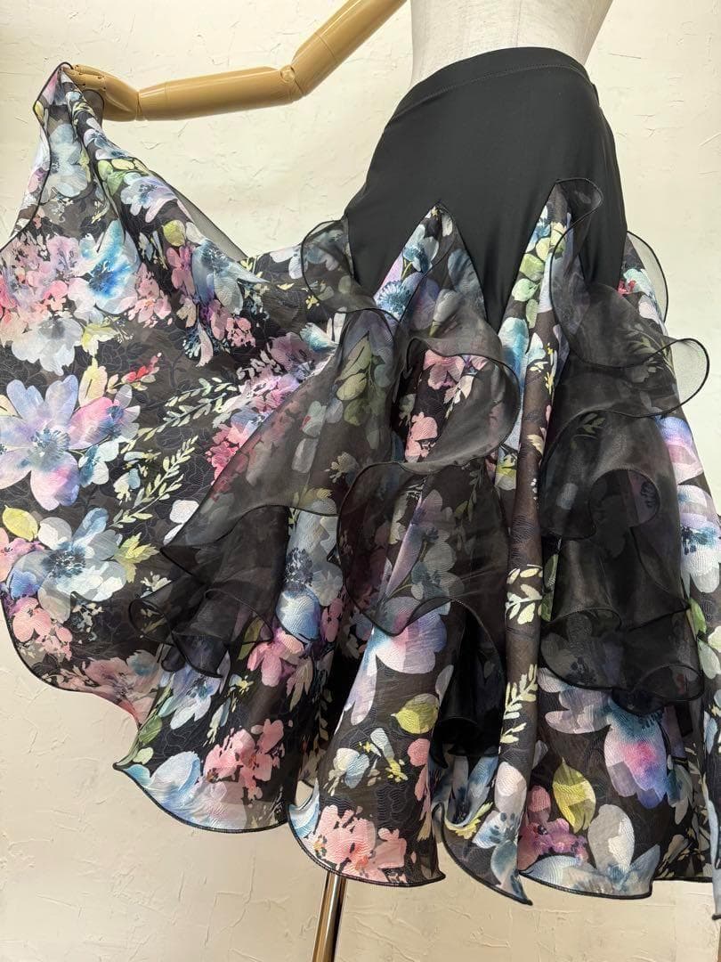 【パーティーに】新品ラインストーンブラウス＆花柄スカートツーピースLサイズｇ07