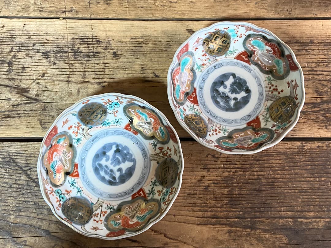 能登蔵出し 古伊万里 色絵 金彩 窓絵文 輪花皿 2 客/ 深皿 膾皿